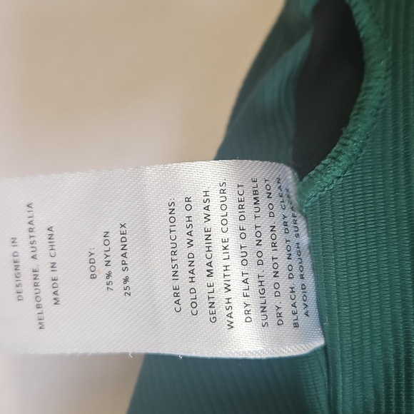 Willo- By Anthropologie Women's M Green and Black Sports Bra with Racerback - Picture 8 of 8